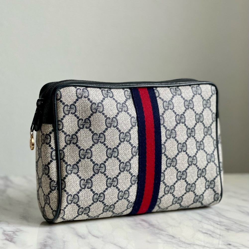 ❌sold❌Vintage Gucci GG Monogram Sherry Clutch Bag